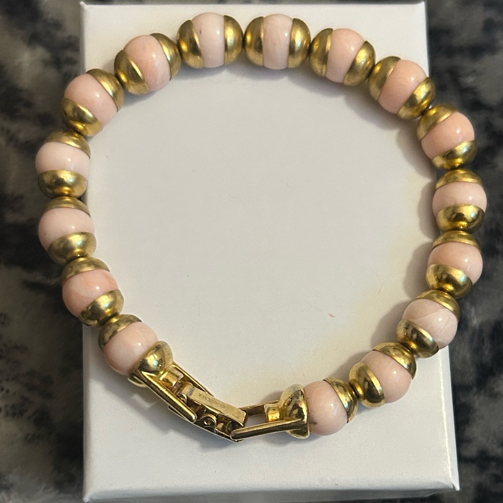Elegant Pink and Gold Beaded Bracelet